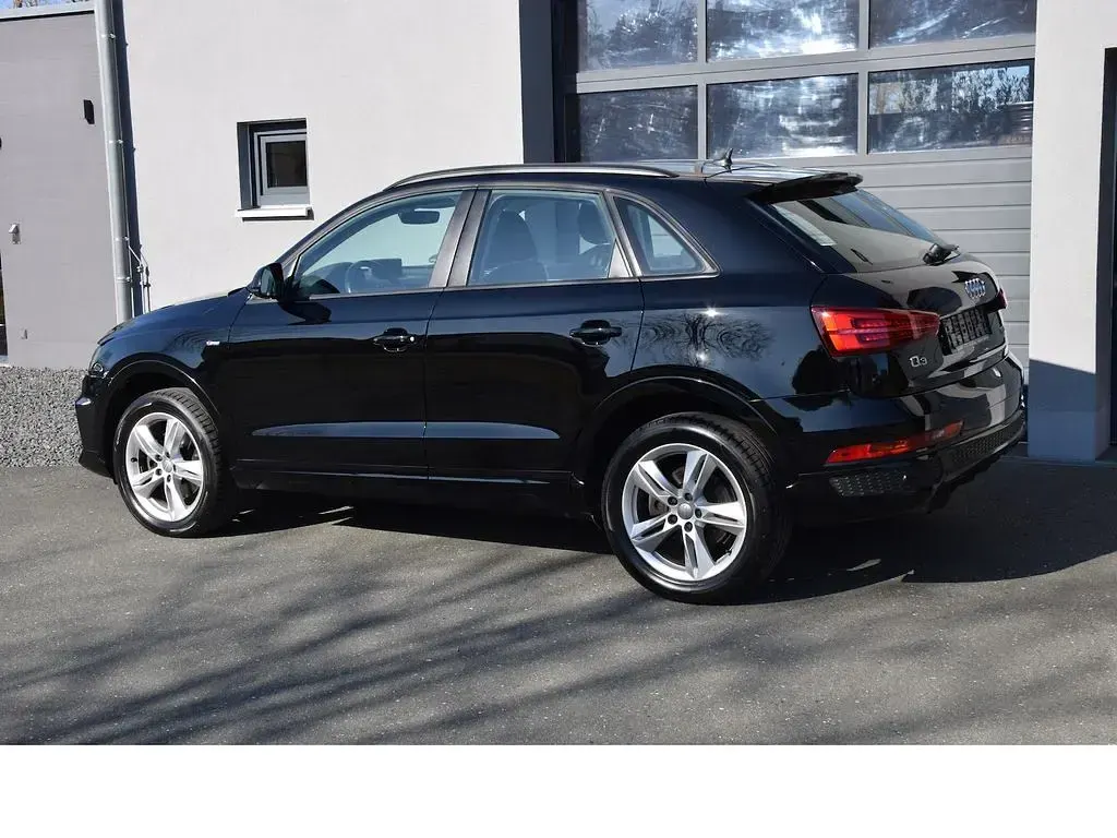 Gebraucht Audi Q3 S-Line 150 PS (110 kW) 2016 Schwarz SUV