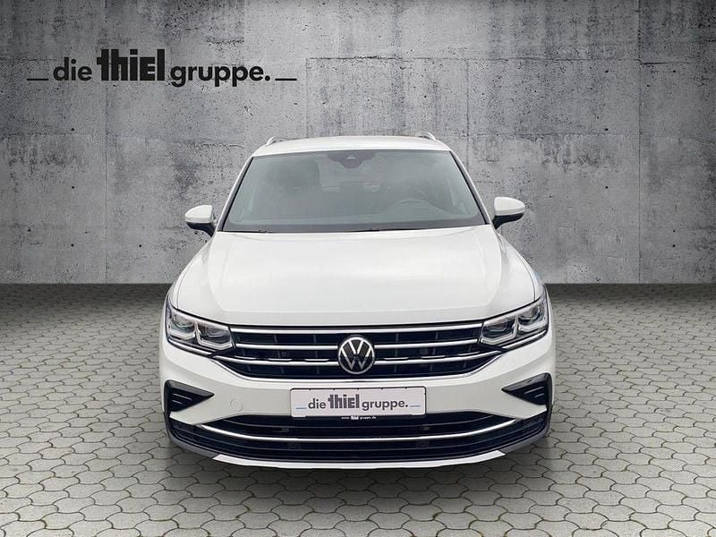 Gebraucht VW Tiguan Elegance 245 PS (180 kW) 2021 Weiß SUV