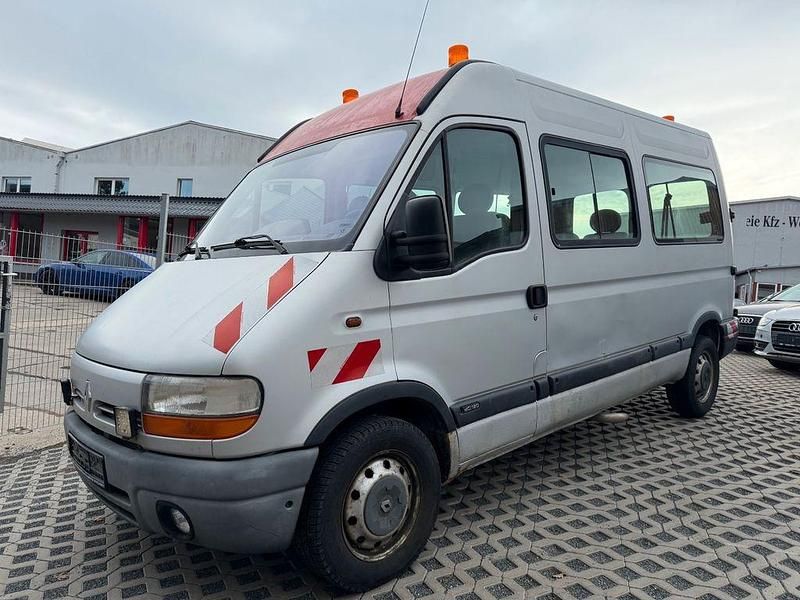 Gebraucht Renault Master 114 PS (83 kW) 2003 Silber Van / Kleinbus