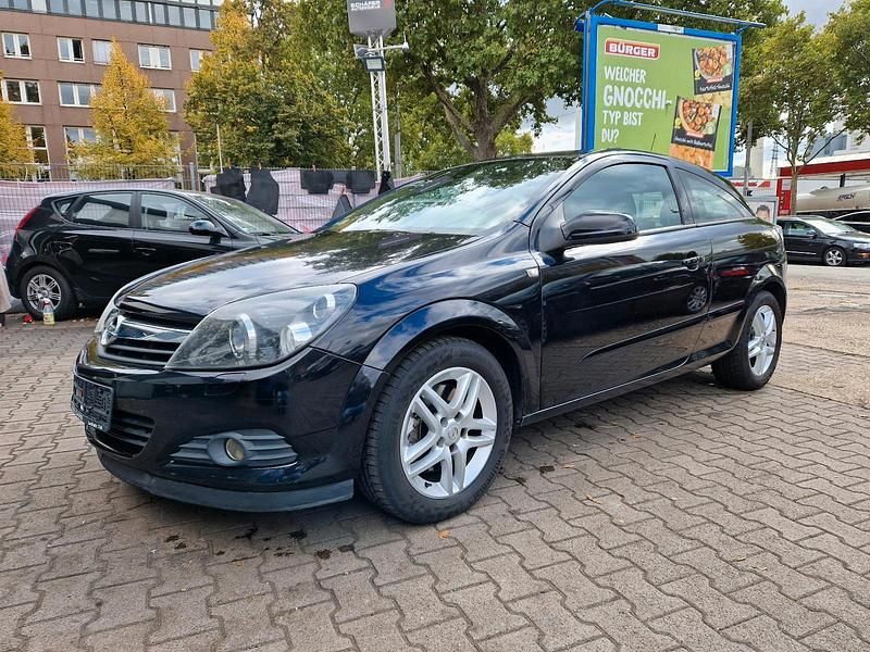 Schwarz Gebraucht 2006 Opel Astra GTC Edition Coupé | 2.790 € (Fairer Preis) - Bild 1/4