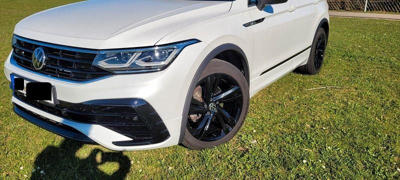 Gebraucht VW Tiguan R-line 150 PS (110 kW) 2021 Weiß SUV