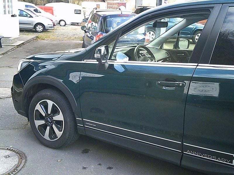 Gebraucht Subaru Forester 150 PS (110 kW) 2018 Grün SUV