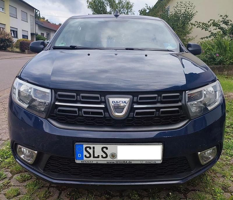 Blau Gebraucht 2018 Dacia Sandero Kleinwagen | 4.399 € (Guter Preis) - Bild 1/4