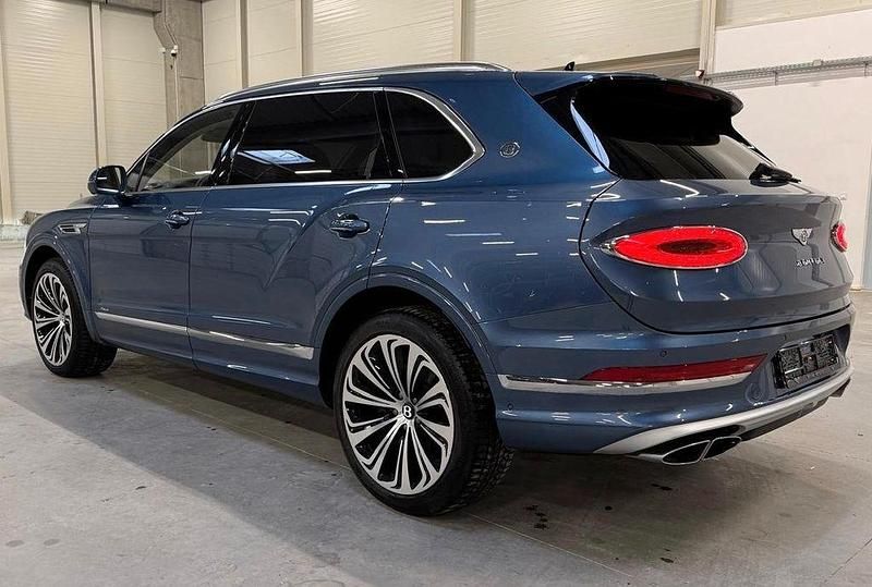Gebraucht Bentley Bentayga 551 PS (405 kW) 2025 Blau SUV