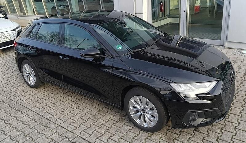 Gebraucht Audi A3 Design 150 PS (110 kW) 2021 Schwarz Limousine