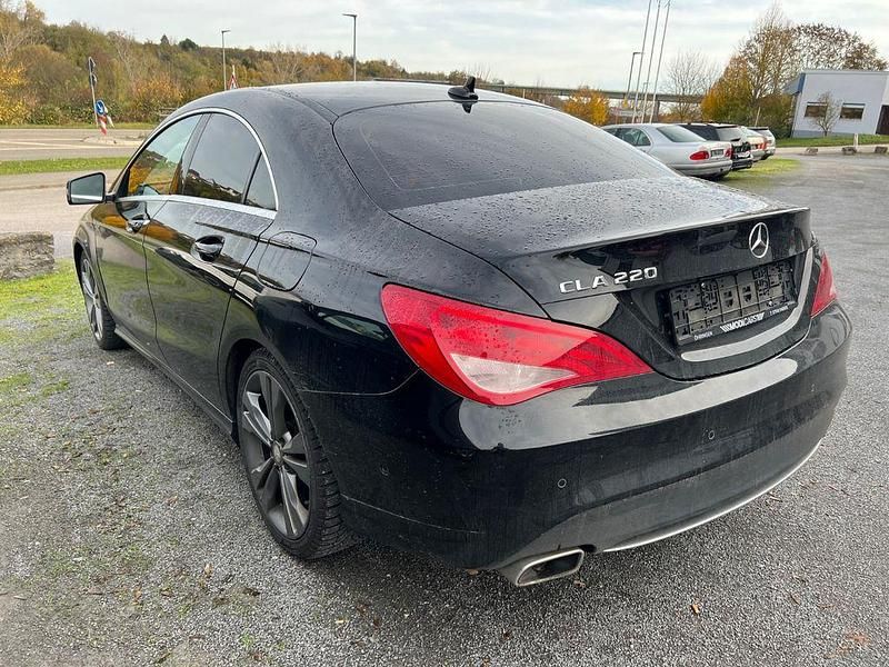 Gebraucht Mercedes CLA220 170 PS (125 kW) 2013 Schwarz Limousine