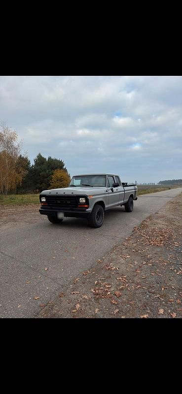 Gebraucht Ford F-150 360 PS (264 kW) 1978 Grau Pickup