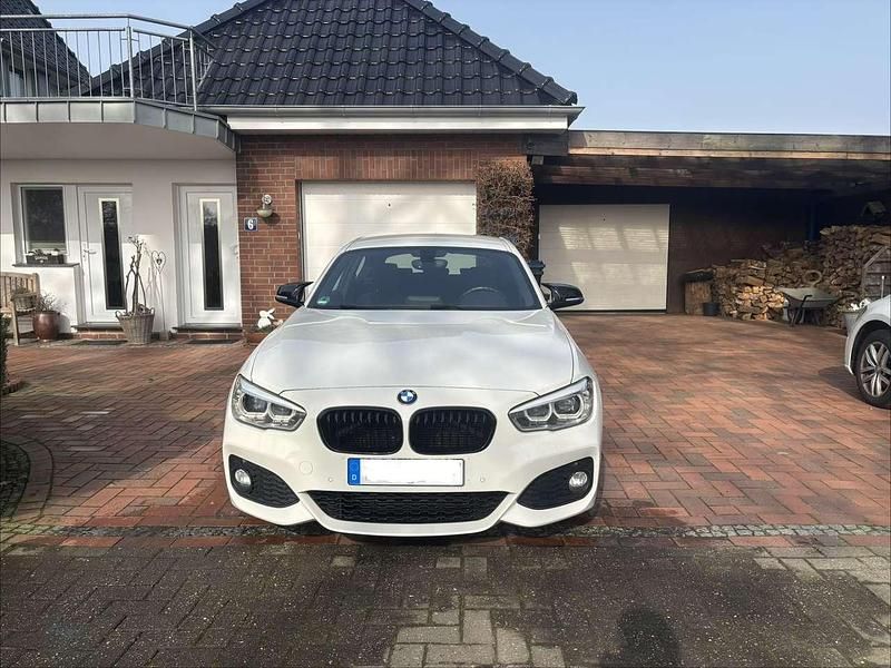 Gebraucht BMW 118 M Sport 150 PS (110 kW) 2015 Weiß Kleinwagen