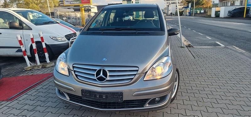 Gebraucht Mercedes B170 116 PS (85 kW) 2007 Grau Van / Kleinbus