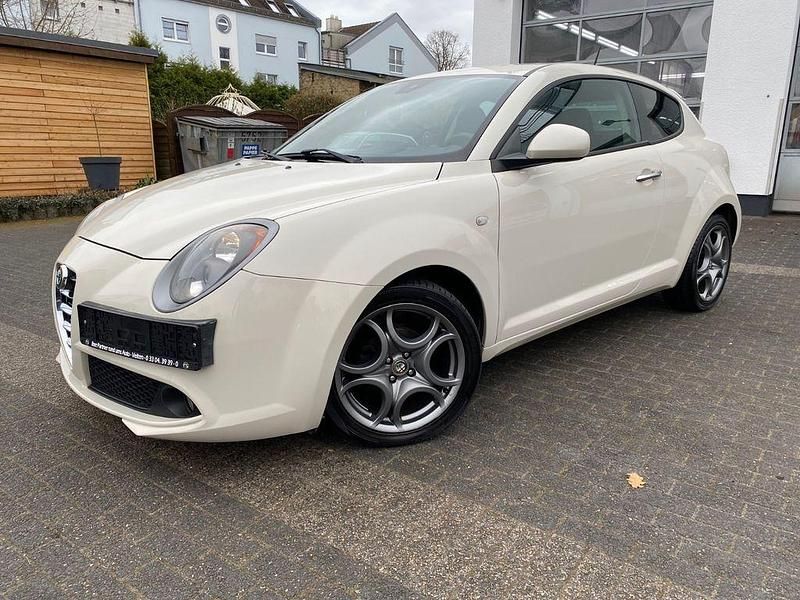 Beige Gebraucht 2013 Alfa Romeo MiTo Kleinwagen | 6.390 € (Fairer Preis) - Bild 1/4