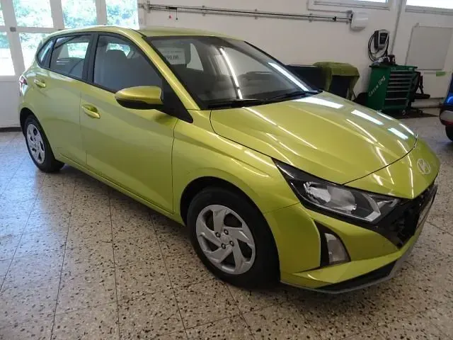 Neu Hyundai i20 Comfort 90 PS (66 kW) 2026 Lucid lime Kleinwagen