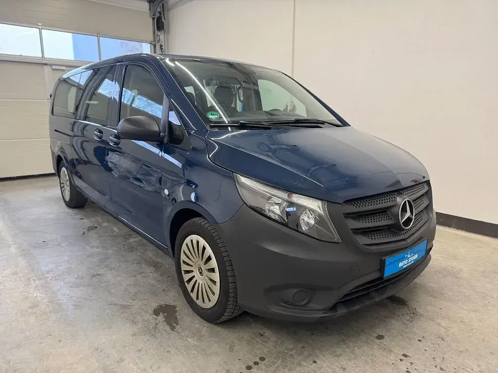 Gebraucht Mercedes Vito 136 PS (100 kW) 2022 Stahlblau Van