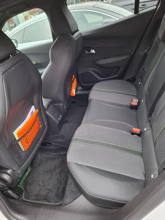 Gebraucht Peugeot 2008 GT 100 kW (136 PS) 2023 Weiß SUV