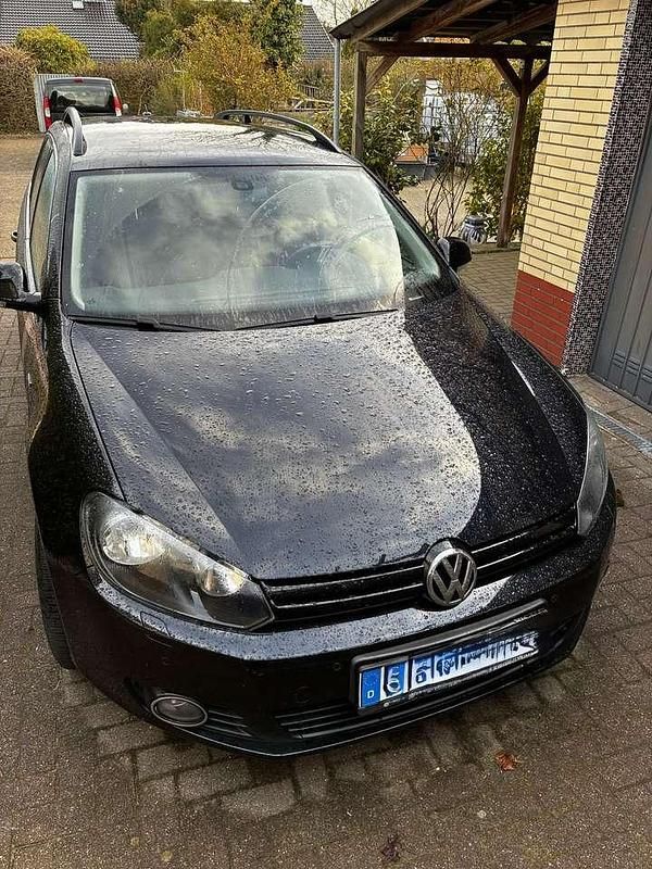 Gebraucht VW Golf VII Match 86 PS (63 kW) 2013 Schwarz Kombi