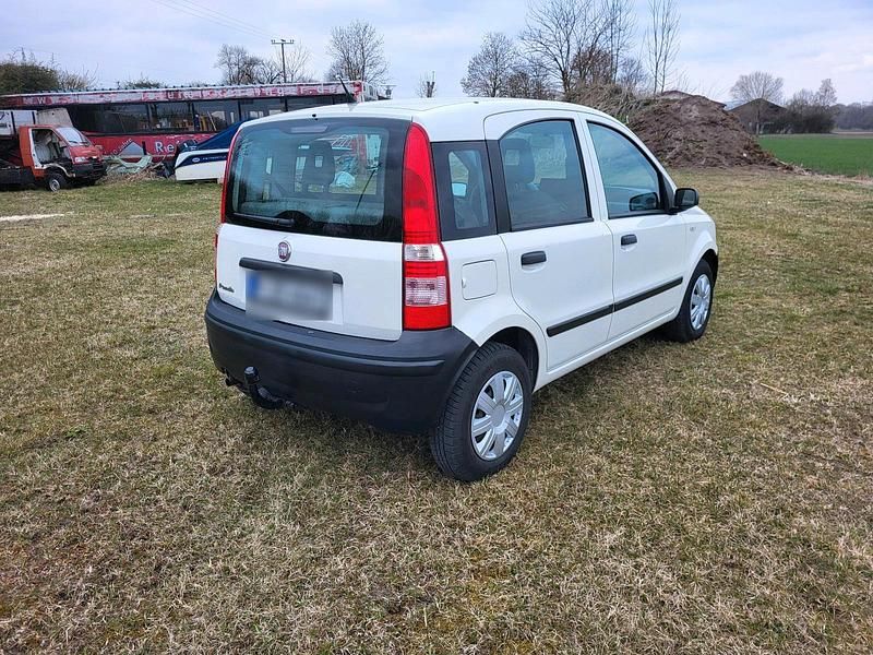 Gebraucht Fiat Panda 55 PS (40 kW) 2009 Weiß Kleinwagen