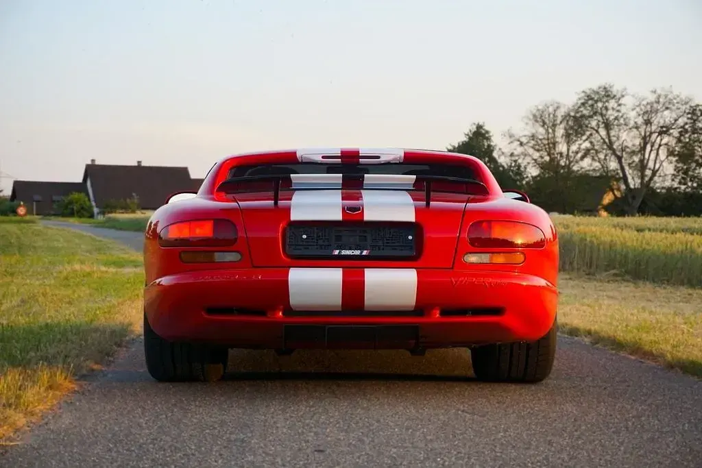 Gebraucht Dodge Viper 400 PS (294 kW) 1993 Rot Cabrio