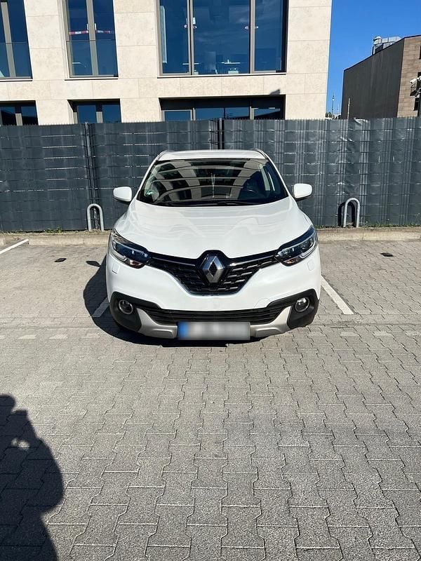 Gebraucht Renault Kadjar 110 PS (80 kW) 2016 Weiß SUV
