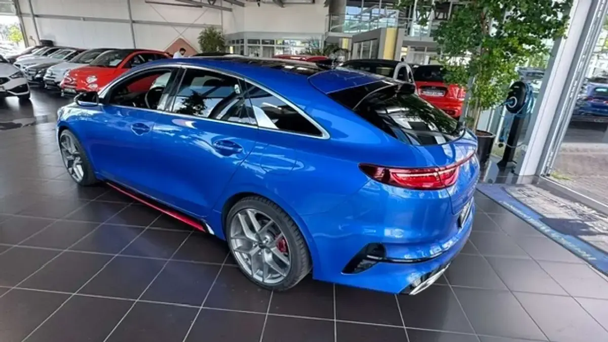 Gebraucht Kia ProCeed GT 204 PS (150 kW) 2020 Blue flame Kombi