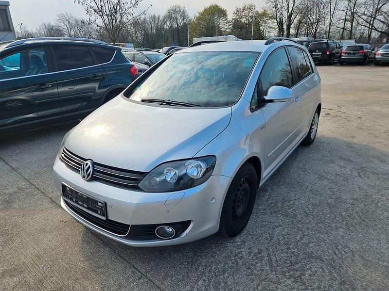 Gebraucht VW Golf VII Life 105 PS (77 kW) 2013 Silber Limousine