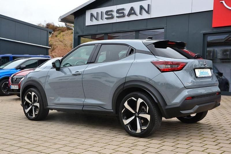 Gebraucht Nissan Juke Tekna 143 PS (105 kW) 2023 Grau SUV