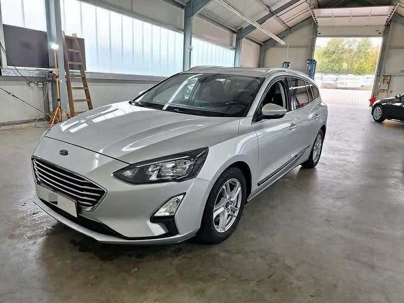 Gebraucht Ford Focus Cool & Connect 120 PS (88 kW) 2020 Silber Kombi
