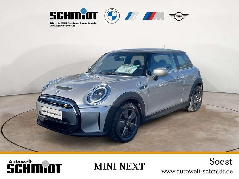 Gebraucht Mini Cooper SE Essential 135 kW (184 PS) 2023 Melting silver iii metallic Kleinwagen