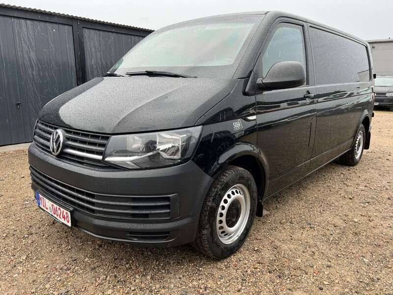 Schwarz Gebraucht 2015 VW T5 Van | 25.000 € - Bild 1/4