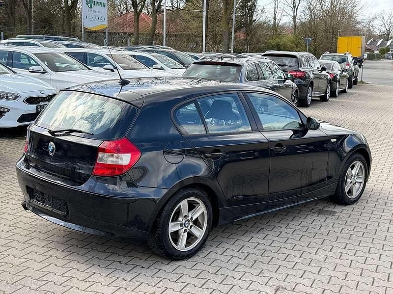 Gebraucht BMW 120 150 PS (110 kW) 2005 Black sapphire metallic Kleinwagen