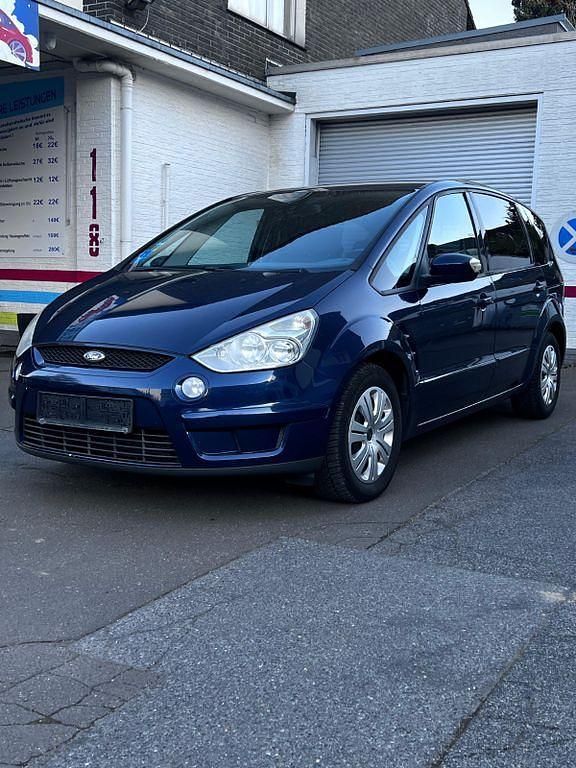 Gebraucht Ford S-MAX Trend 140 PS (102 kW) 2009 Blau Van / Kleinbus