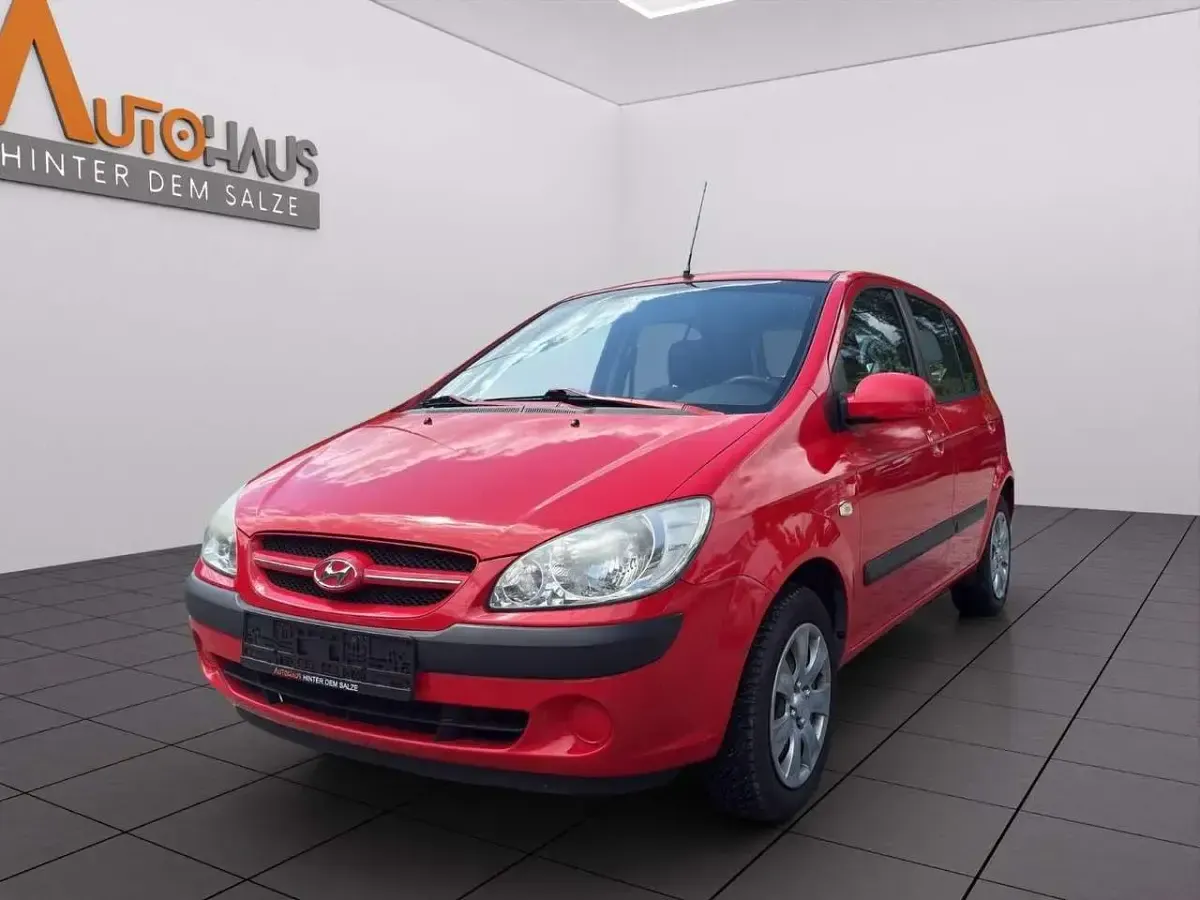 Gebraucht Hyundai Getz Basis 67 PS (49 kW) 2006 Rot Kleinwagen