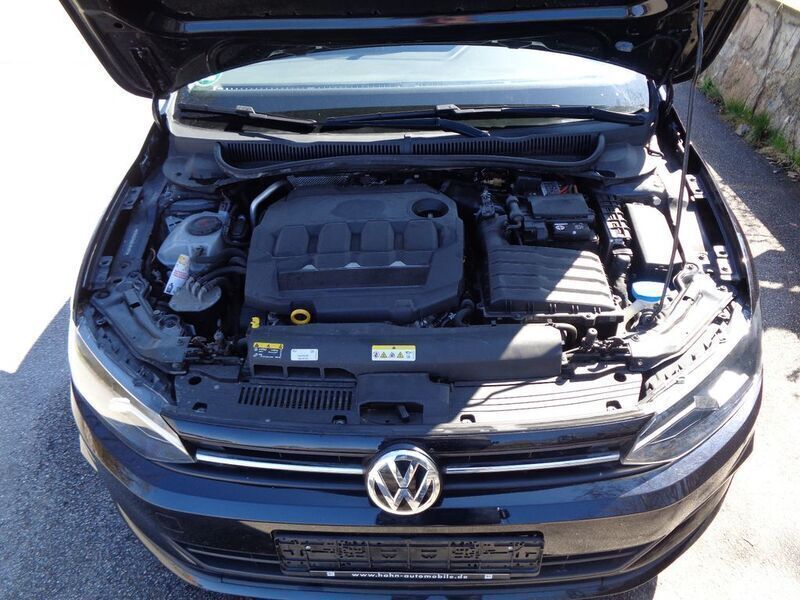 Second-hand VW Polo Comfortline 95 CP (69 kW) 2020 Negru Berlinǎ