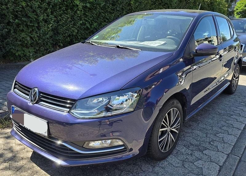 Violett Gebraucht 2016 VW Polo Allstar Limousine | 9.600 € (Fairer Preis) - Bild 1/4