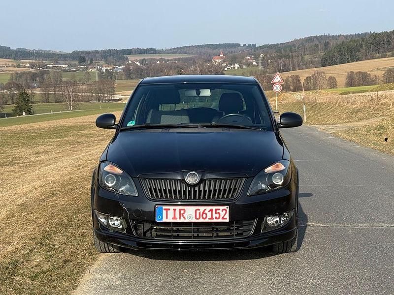 Gebraucht Skoda Fabia Monte Carlo 105 PS (77 kW) 2013 Schwarz Limousine