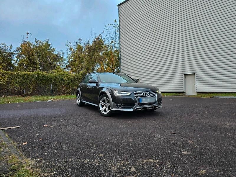 Gebraucht Audi A4 Allroad 177 PS (130 kW) 2013 Braun Kombi