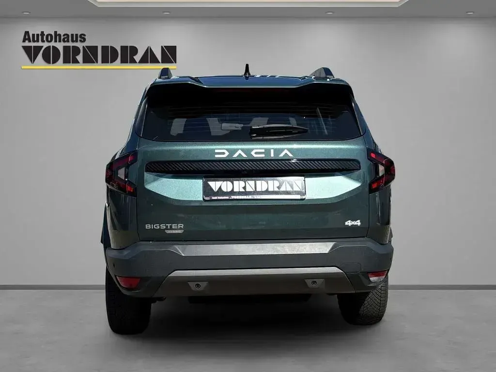 Neu Dacia Bigster Expression 154 PS (113 kW) 2026 Dolomitgrau metallic SUV