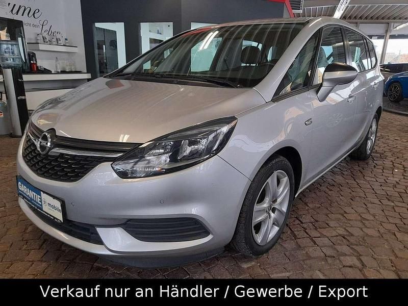 Silber Gebraucht 2018 Opel Zafira Edition Van / Kleinbus | 10.490 € (Superpreis) - Bild 1/3
