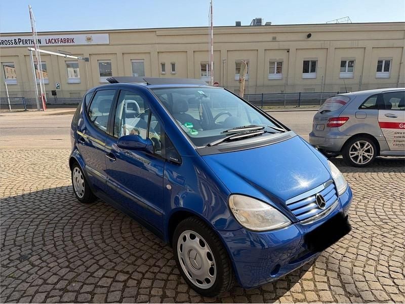 Gebraucht Mercedes A160 110 PS (80 kW) 1998 Blau Kleinwagen