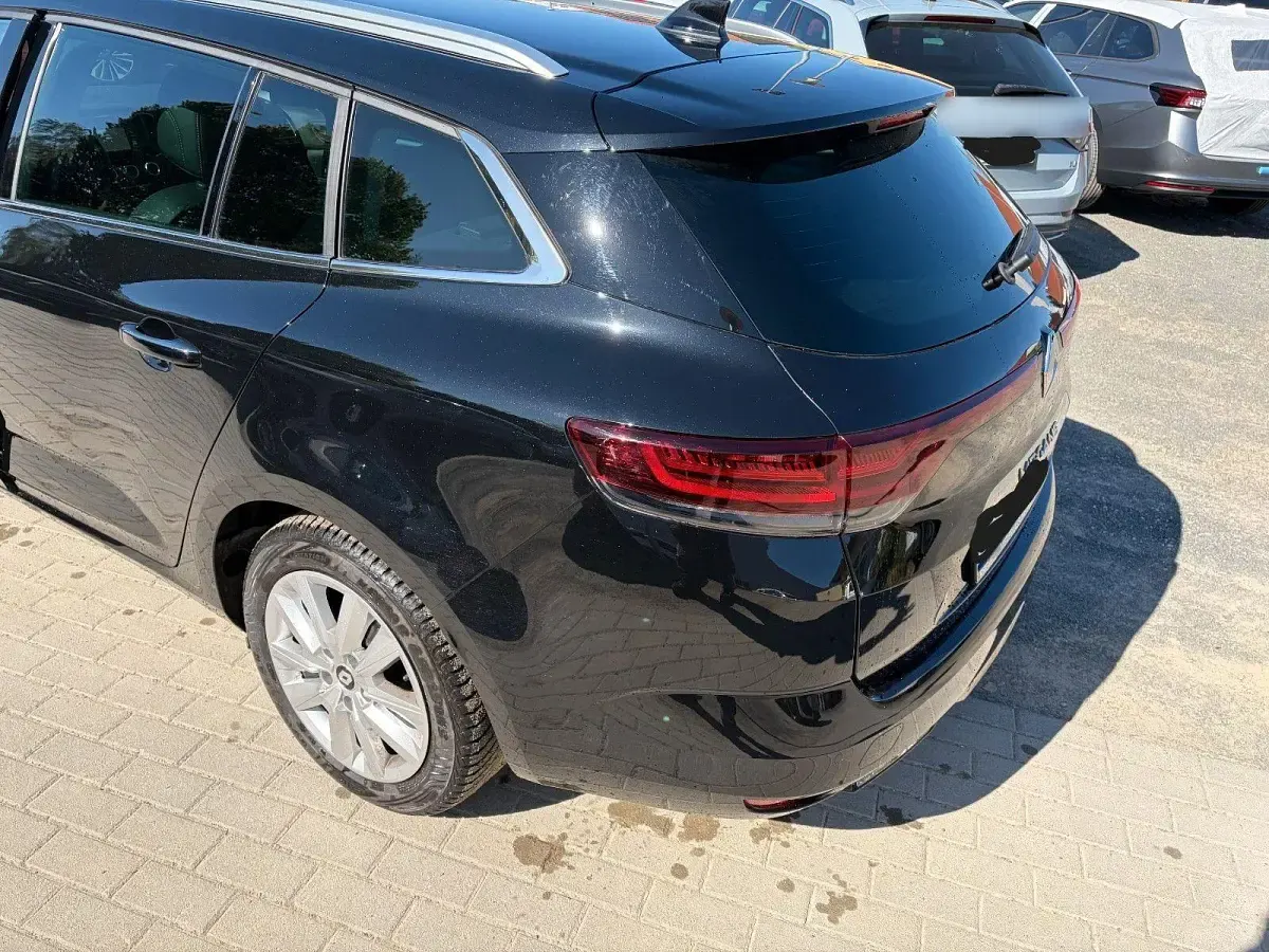 Gebraucht Renault Mégane GrandTour Techno 140 PS (102 kW) 2022 Schwarz Kombi