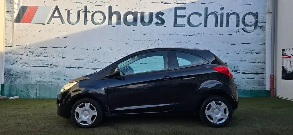Usata Ford Ka Trend 69 CV (50 kW) 2012 Nero Utilitaria
