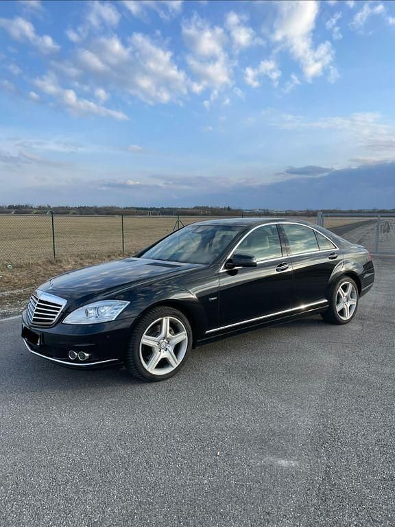 Gebraucht Mercedes S350 AMG 258 PS (189 kW) 2010 Schwarz Limousine