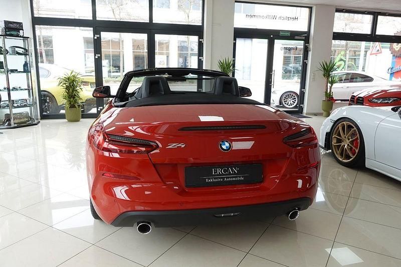 Gebraucht BMW Z4 Performance 197 PS (144 kW) 2022 Rot Cabrio