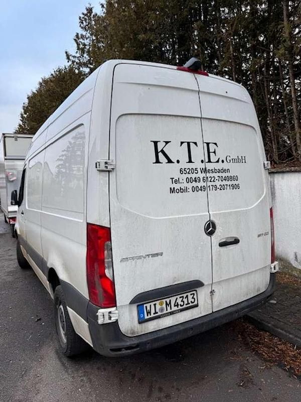 Gebraucht Mercedes Sprinter 170 PS (125 kW) 2023 Weiß Van