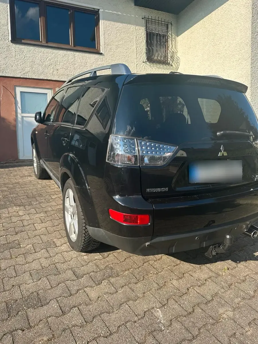Gebraucht Mitsubishi Outlander 150 PS (110 kW) 2007 Schwarz SUV