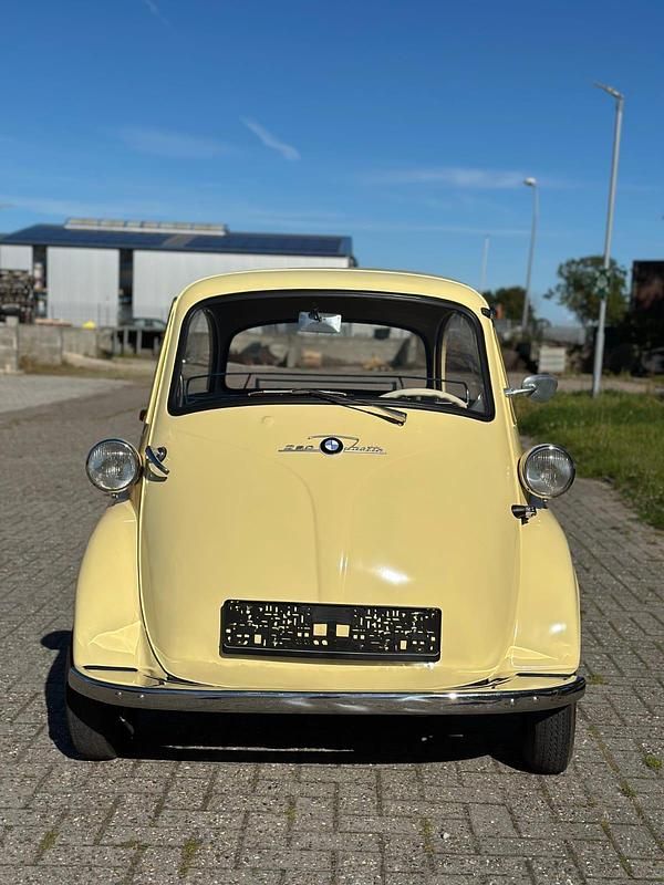 Gebraucht BMW Isetta 250 13 PS (9 kW) 1959 Gelb Coupé