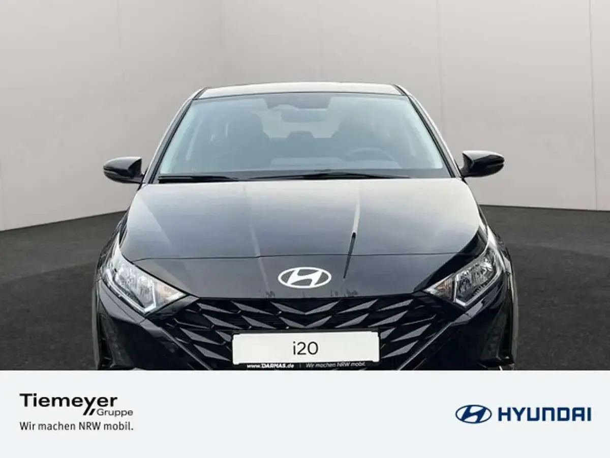 Neu Hyundai i20 Select 90 PS (66 kW) 2026 Schwarz Limousine