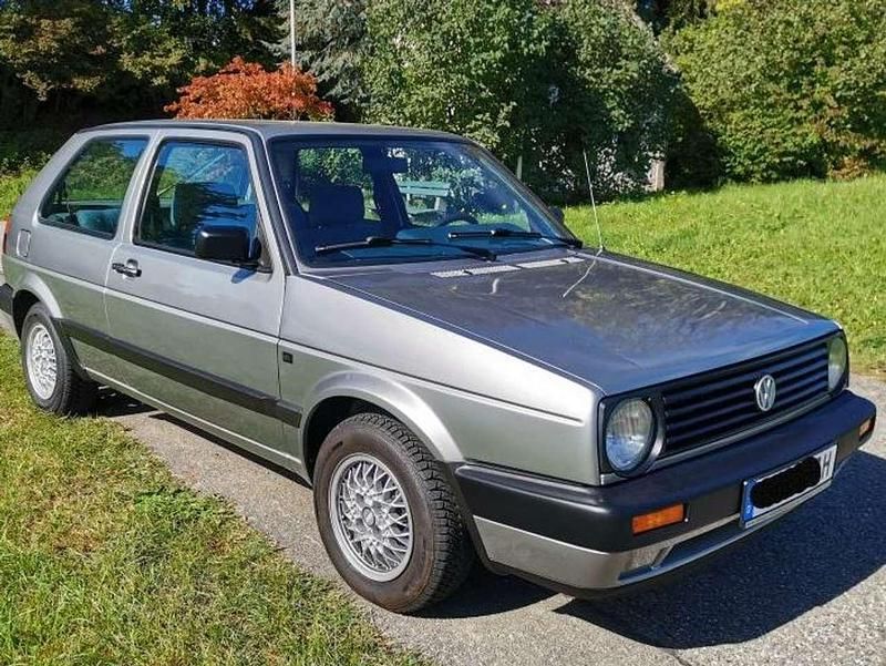 Gebraucht VW Golf 69 PS (50 kW) 1990 Silber Coupé