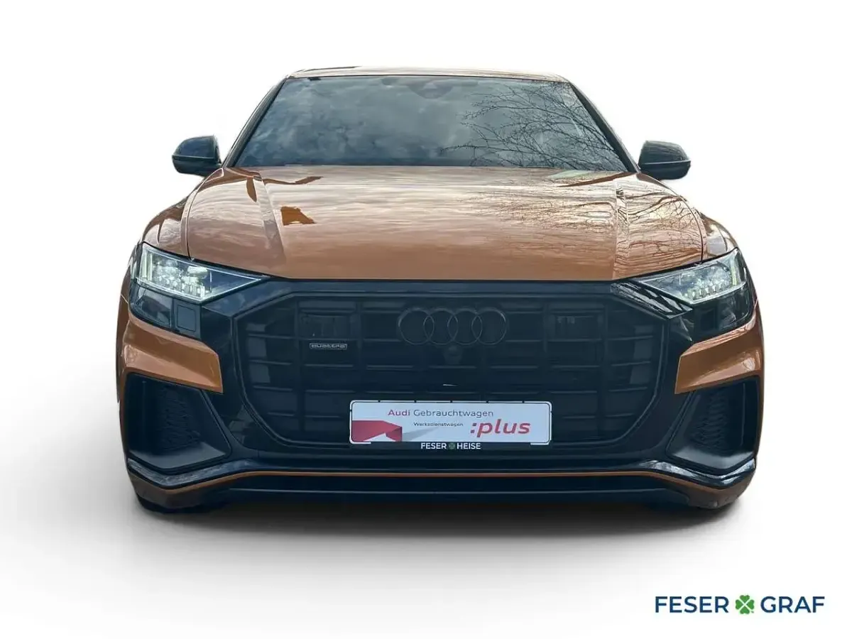 Gebraucht Audi Q8 Competition 286 PS (210 kW) 2023 Drachenorange metallic SUV