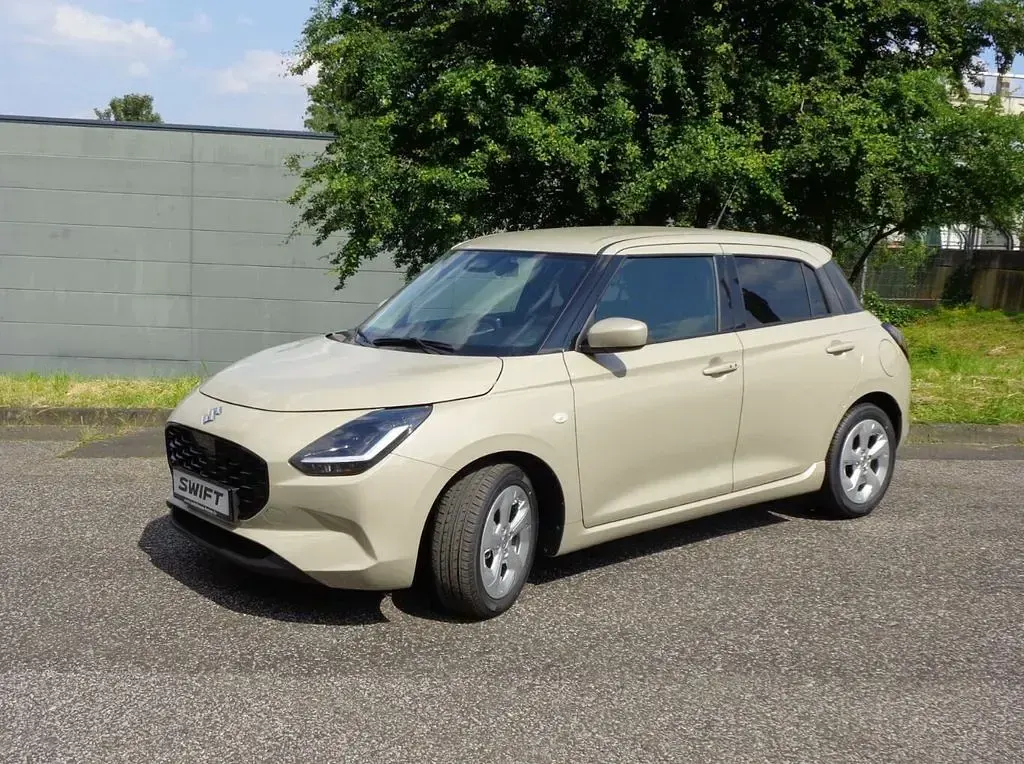 Neu Suzuki Swift Comfort 82 PS (60 kW) 2026 Beige Kleinwagen