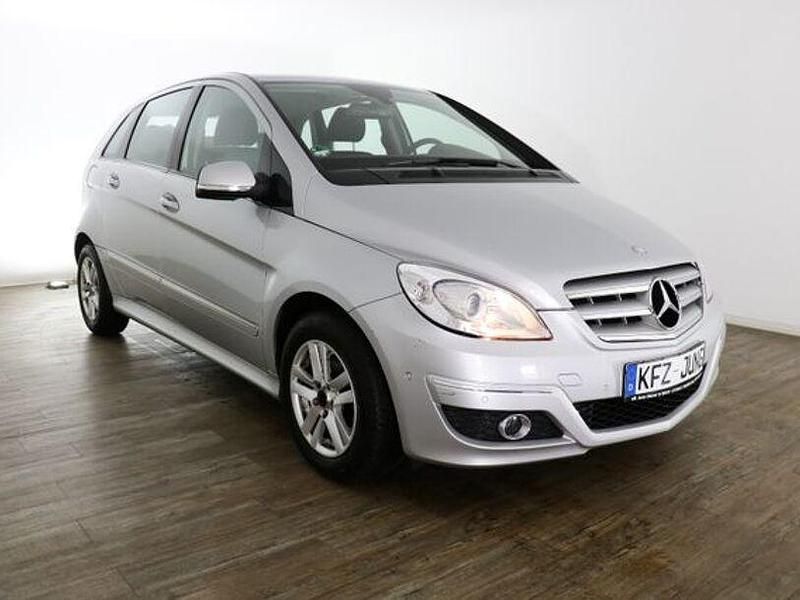 Gebraucht Mercedes B170 170 PS (125 kW) 2008 Silber Van / Kleinbus