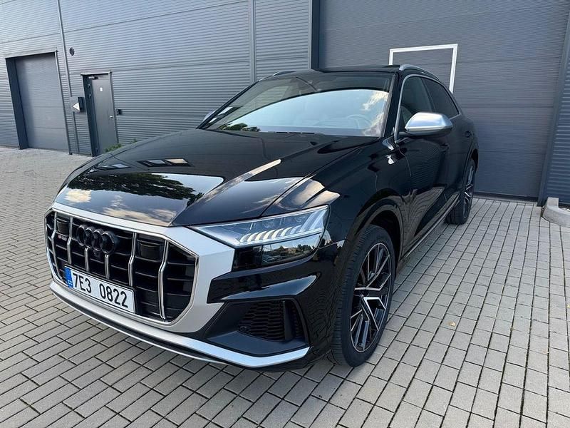 Schwarz Gebraucht 2020 Audi SQ8 Sport SUV | 67.990 € (Superpreis) - Bild 1/4
